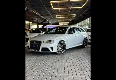 Audi rs4 4.2 avant 32v fsi quattro s-tronic