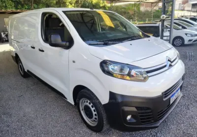 Jumpy 1.5 ano 2022, completa, em excelente estado de conservação! pronta para trabalhar...