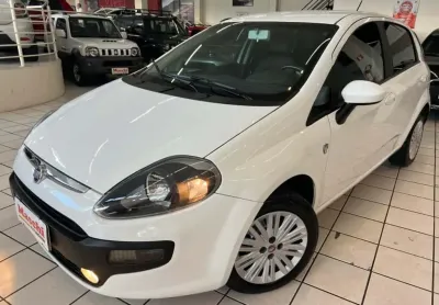 Fiat punto 1.4 attractive italia 8v flex 4p manual