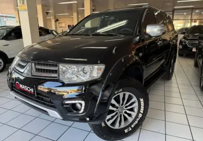 Mitsubishi PAJERO DAKAR 3.2 HPE 4X4 7 LUGARES 16V TURBO INTERCOOLER DIESEL 4P AUTOMÁTICO