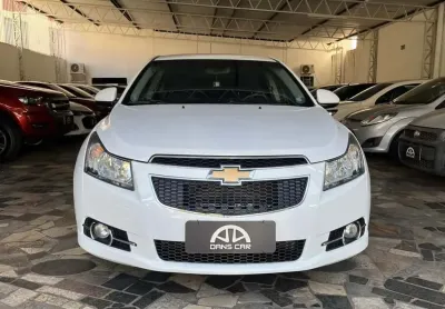 Chevrolet cruze lt hb 2013