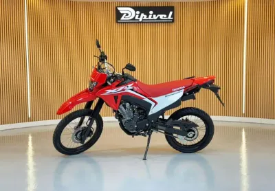 Honda xr 300 tornado 2025