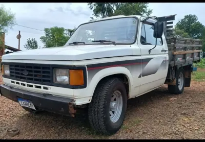 Chevrolet d20 4.0 custom de luxe cs 8v diesel 2p manual
