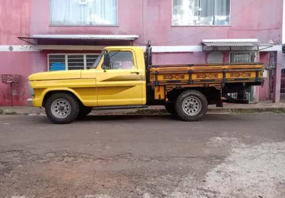 Ford f-1000 3.9 super série cs 8v diesel 2p manual