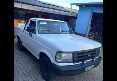 Ford f-1000 2.5 xlt 4x2 cs 8v turbo diesel 2p manual