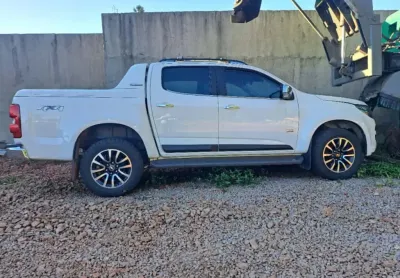 Chevrolet s10 2.8 high country 4x4 cd 16v turbo diesel 4p automático