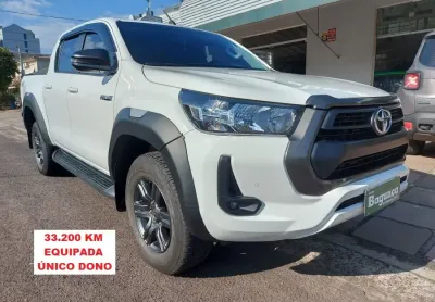 Hilux sr cd 2.8tdi at 4x4
