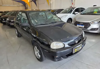 Chevrolet classic 2004 1.6 mpfi life 8v gasolina 4p manual