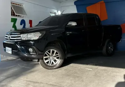 Toyota hilux 2.7 srv cd 4x4 at 2017