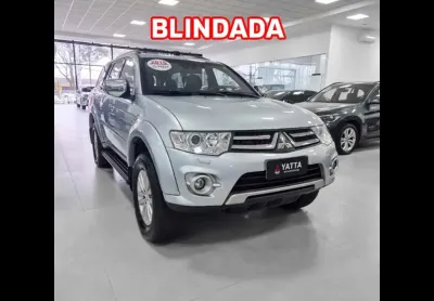 Mitsubishi pajero dakar 3.2 hpe 4x4 7 lugares 16v turbo intercooler diesel 4p automático