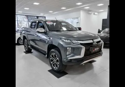 Mitsubishi l200 triton 2.4 16v turbo diesel sport hpe-s cd 4p 4x4 automático