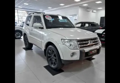 Mitsubishi PAJERO FULL 3.8 HPE 4X4 V6 24V GASOLINA 2P AUTOMÁTICO