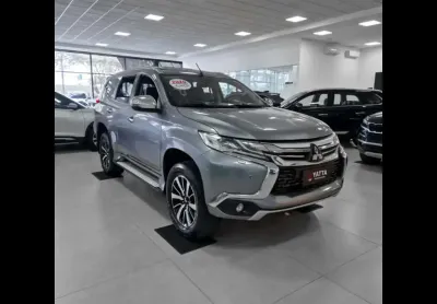Mitsubishi PAJERO SPORT 2.4 16V MIVEC TURBO DIESEL HPE AWD AUTOMÁTICO