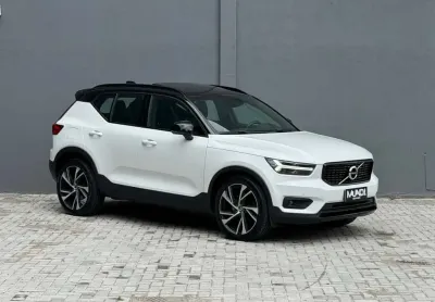 VOLVO XC 40 40 T-5 R-DESIGN 2.0 252cv AWD