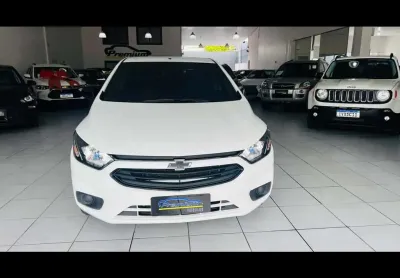 Chevrolet onix plus joy black 2021