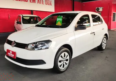 Gol special 1.0 total flex 2015 é um hatchback popular no brasil e em outros mercados,