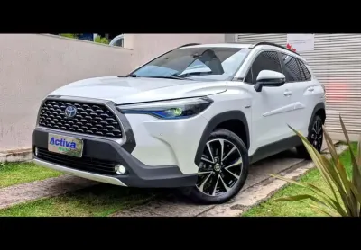 Toyota corolla hibrida - branca - 2022/2023