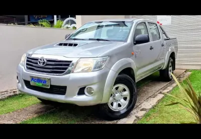 Toyota hilux cd d4-d 4x4 3.0 tdi dies. mec.  - prata - 2015/2015