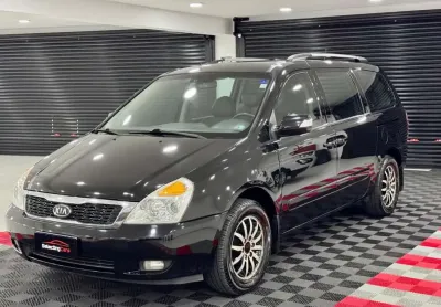 Kia carnival ex 8 lugares - excelente estado de conservação