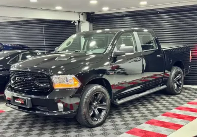 Ram classic night edition 2022 — v8 hemi 400 cv
