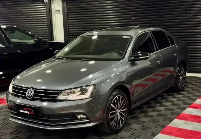 JETTA TSI HIGHLINE 211cv  2018 PACK PREMIUM - IMPECAVEL