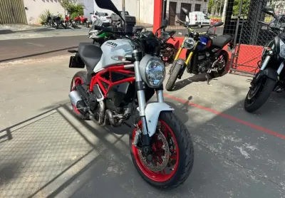 Ducati Monster 797 2018