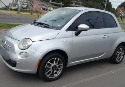 Fiat 500 cult 1.4 – 2012 / completo / doc limpo  pequeno no tamanho, gigante no estilo!