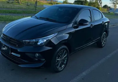 Fiat cronos drive 1.3 – série especial – 2024  km 49.000   black edition • interna preta • oportunid