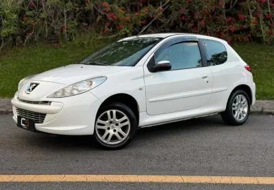 Peugeot 207hb xr 2013