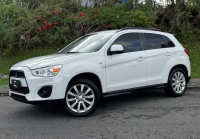 Mitsubishi asx 2.0 cvt 2015