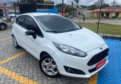 Ford fiesta 1.6 se completo