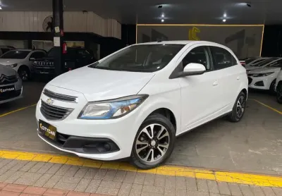 Chevrolet onix 1.4at lt 2015