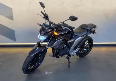 Yamaha fz25 fazer 2021