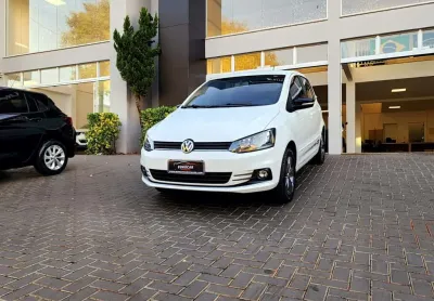 Volkswagen fox connect 1.6 flex 8v 5p