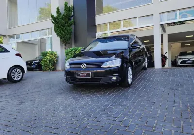 Volkswagen jetta 2012 2.0 comfortline 120cv flex 4p tiptronic