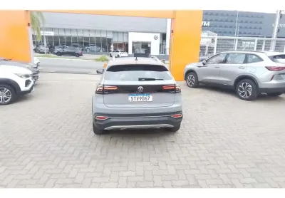 Volkswagen nivus 2024 1.0 200 tsi total flex highline automático