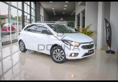 Chevrolet onix hatch advantage 1.4 8v flex 5p aut.  - branca - 2019/2019