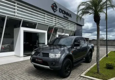 Mitsubishi l200 triton hpe 3.2 cd tb int.diesel aut - cinza - 2013/2013