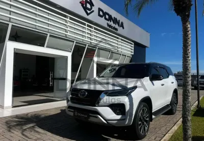 Toyota hilux sw4 srx 4x4 2.8 tdi 16v dies. aut.  - branca - 2023/2023