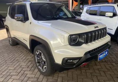 Jeep renegade 2022 1.3 t270 turbo flex trailhawk 4x4 at9