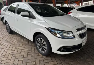 Chevrolet Onix 2016 1.4 mpfi ltz 8v flex 4p automático