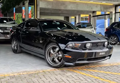 Ford mustang 2010 4.6 gt premium coupé v8 24v gasolina 2p manual