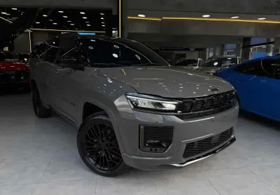 Jeep commander 2026 2.0 hurricane 4 turbo gasolina blackhawk at9