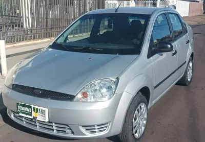 Ford fiesta sedan 1.0 c/ dir. hidr. 2007 - básico familiar com grande porta mala 