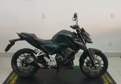 Honda cb 300f twister cbs