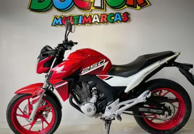 Honda cb 250f twister abs 2022