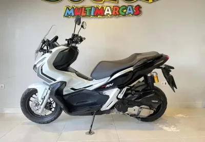 Honda adv 150 2022