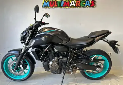 Yamaha mt-07 abs 2025