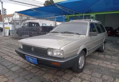 Volkswagen santana quantum gls 1.8 4p 1989