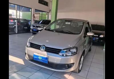 Volkswagen fox 1.0 8v (g2) 2p 2012